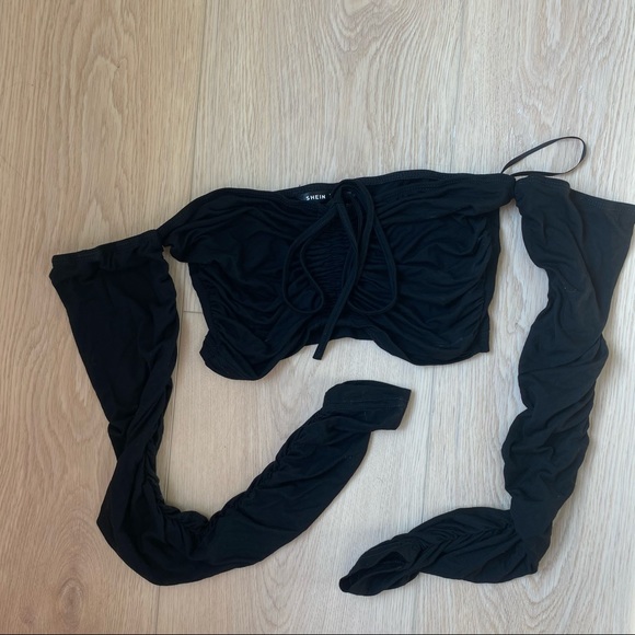 Off Shoulder Ruched Drawstring Long Sleeve Crop - Picture 2 of 4